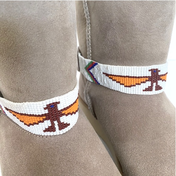 Australia Luxe Collective Joshua Shearling Boots with Beaded Bands Size 6 - Picture 8 of 16